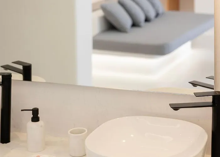 Отель Zannos Luxury By Zannos Collection 5*